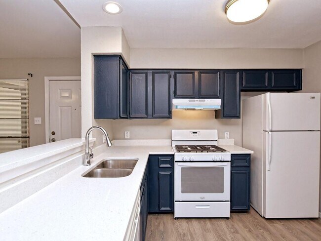 Photo - 2408 Berkett Dr