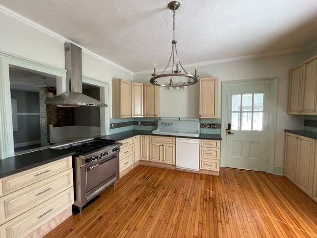 Photo - Apartment Available in Village of Liverpool Unit First Floor