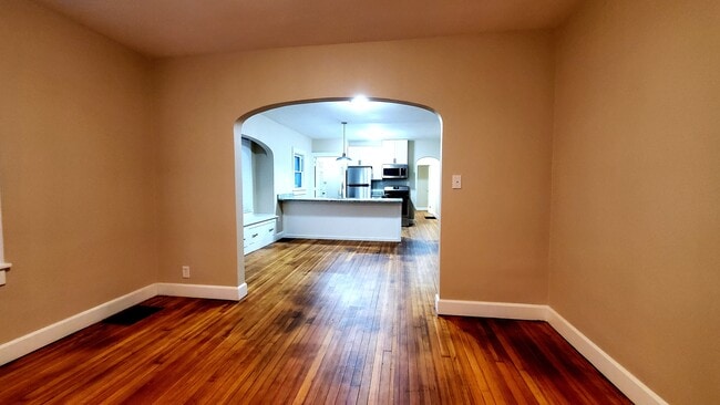 Photo - 1825 S East St