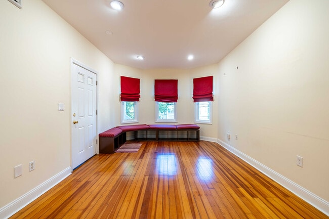 Photo - 11 Juliette St Unit 1