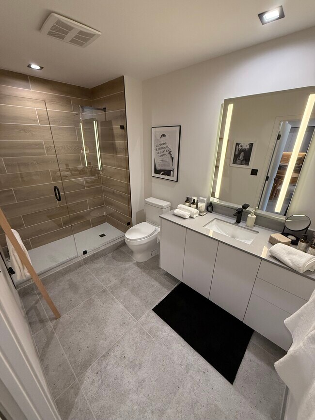 Photo - 60 NW 31st St Unit A9