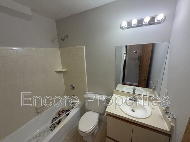 Photo - 5120 Lundy Dr