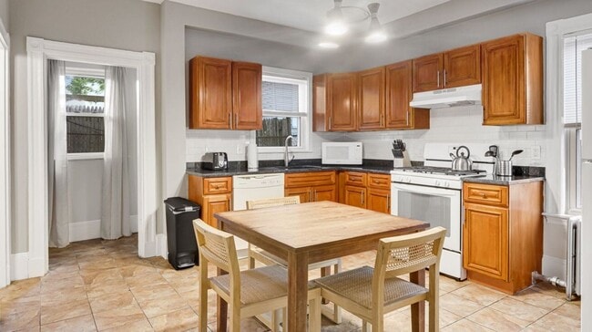 Photo - 36 Alcott St