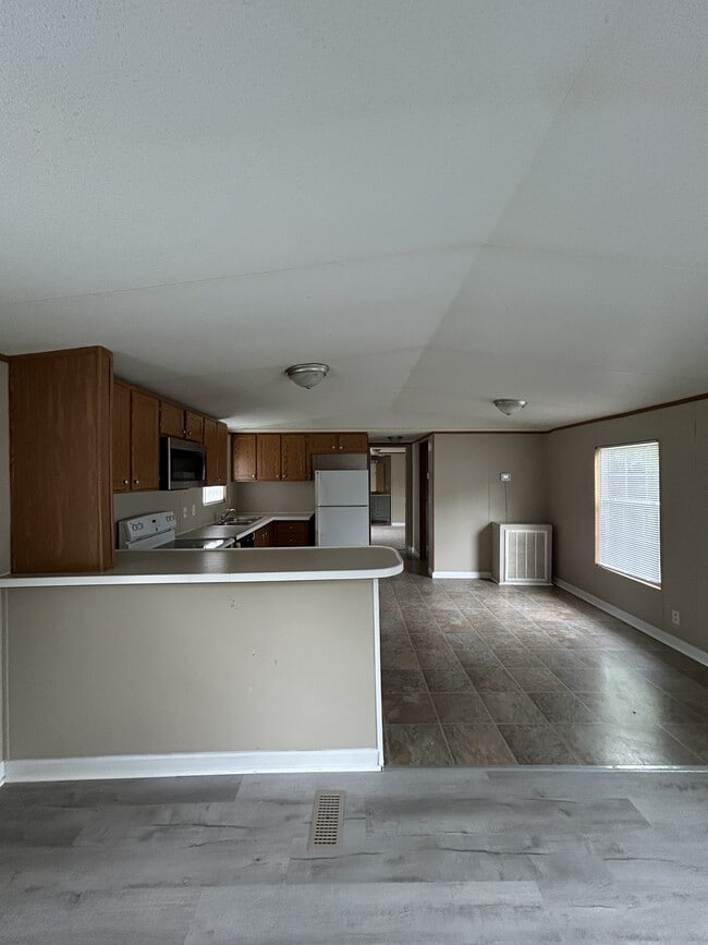 Photo - 114 Zackary St