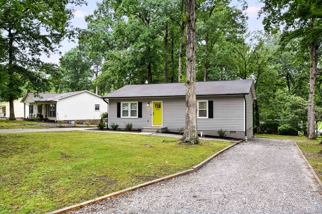 Photo - 503 Willow Branch Dr