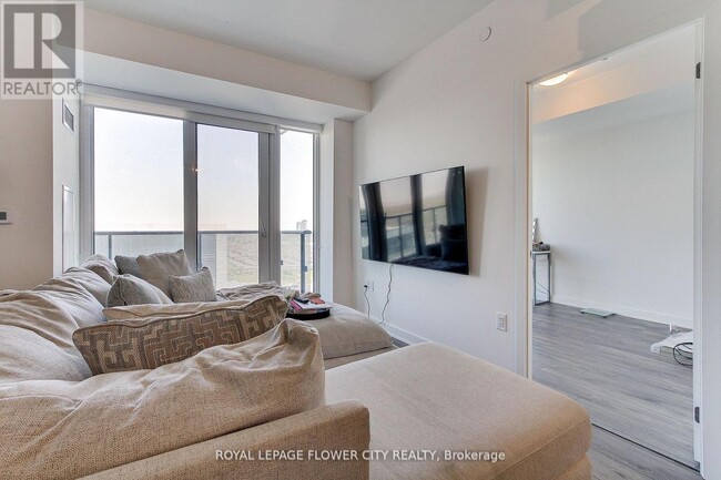 Photo - 95 Oneida Crescent Unit 2305