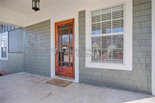 1630 NW 15th St