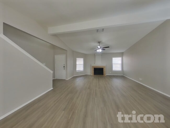 Photo - 6934 Sunshine Tree Dr