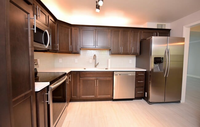 Photo - 501 SW 11th Pl Unit 204