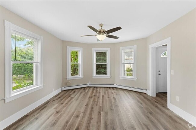 Building Photo - 420 Elm St Unit 1F Rental