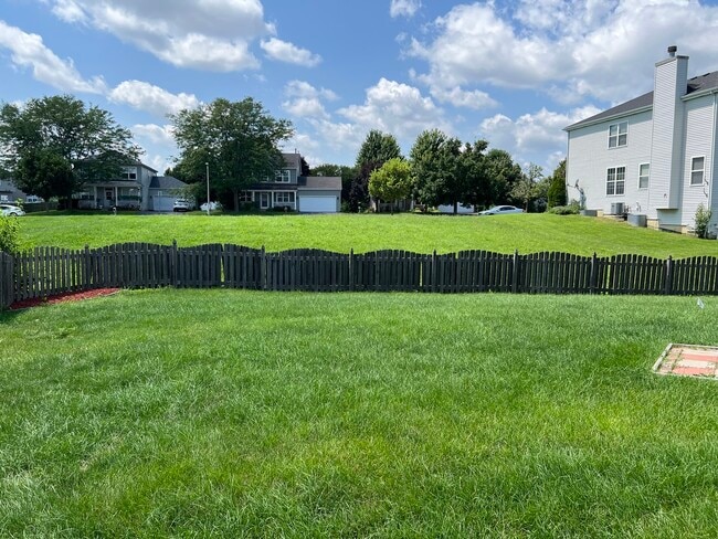 1855 Sedgegrass Trail