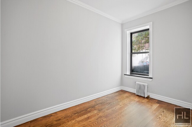 Photo - E 18TH ST. Unit 5D