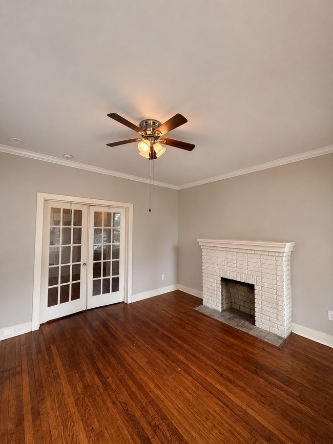 Photo - 234-236 Rutherford St