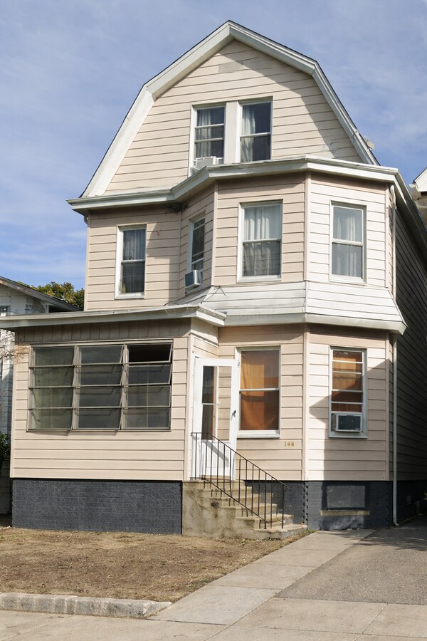 Photo - 146-148 Myrtle Ave Unit Apt. 3