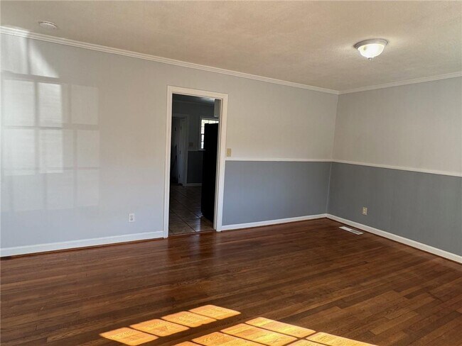 Photo - 5026 Chamblee Tucker Rd