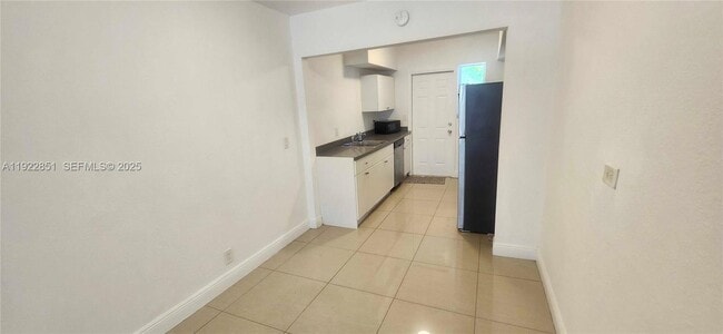 Photo - 1050 98th St Unit 2W