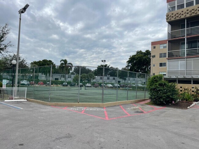 Photo - 404 NW 68th Ave Unit 407