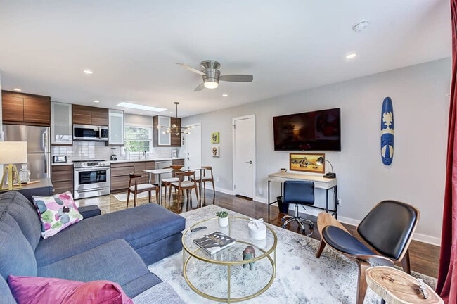 Photo - 510 Queens Rd Apartamento Unidad ID1043759P