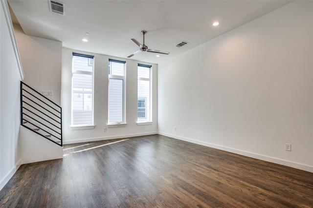 Photo - 2170 Bennett Ave