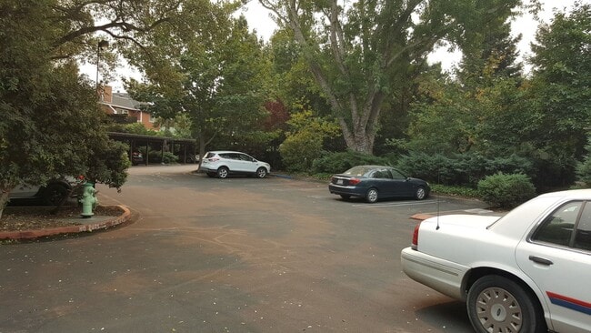 Photo - Lovely 1bd. Ground-Level Condo in Cotati