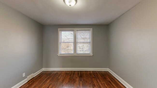 Photo - 6138 Macbeth Dr Unidad 1st Floor