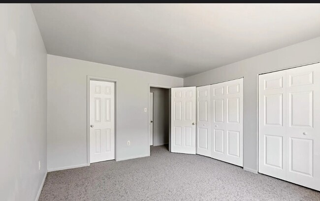 Photo - 10 S Indian Valley Ct