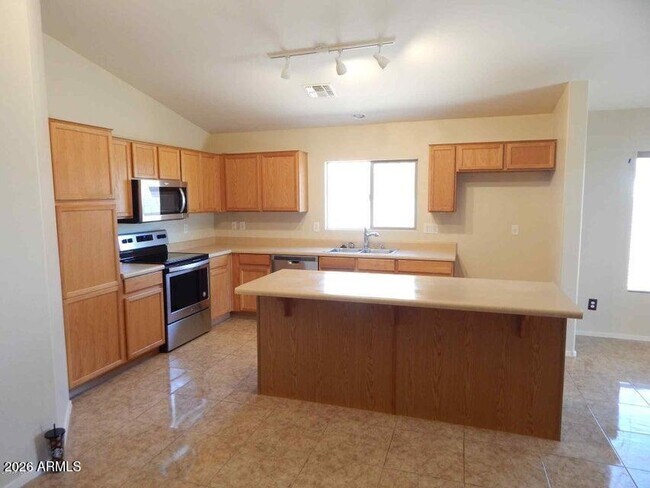 Photo - 17849 W Ventura St