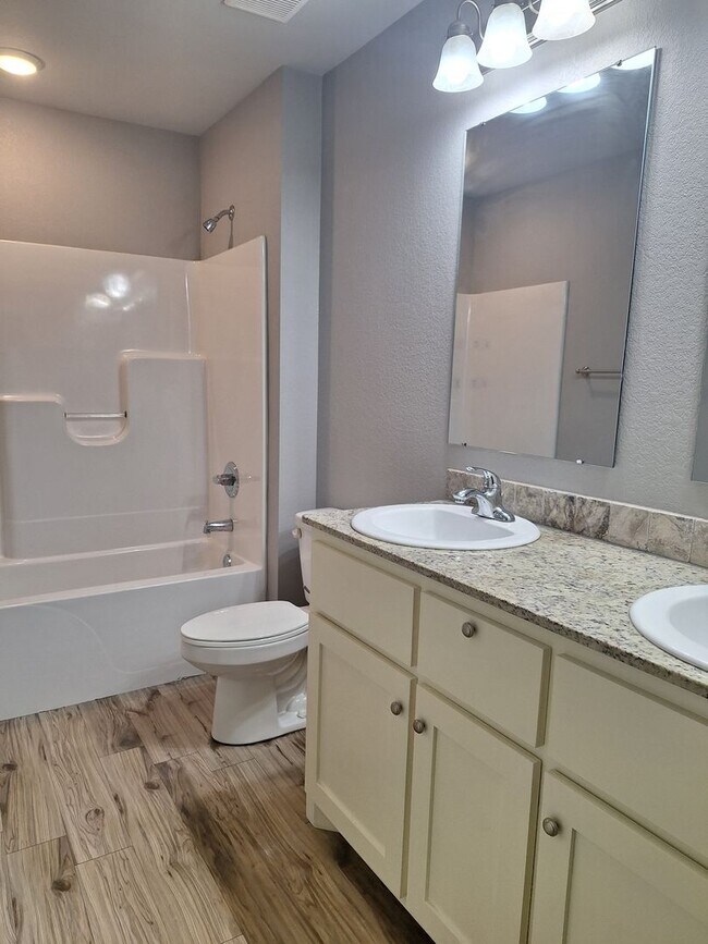 Photo - 3 bedroom Duplex