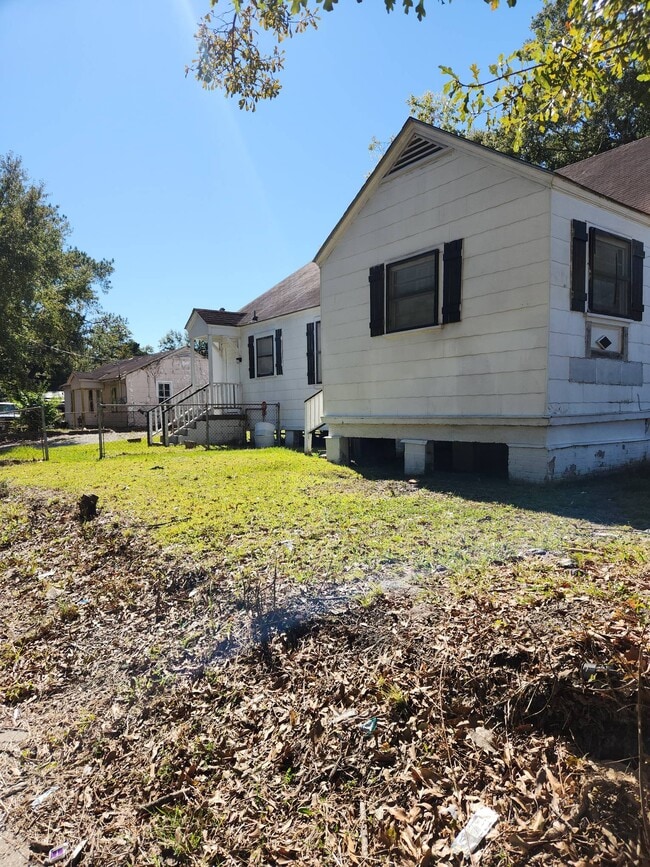 Photo - 4978 Jean St