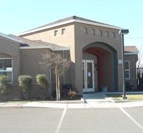 Court of Fountains Townhomes - Court of Fountains Townhomes