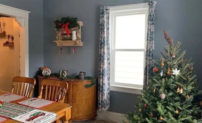 Photo - 242 S Walnut St