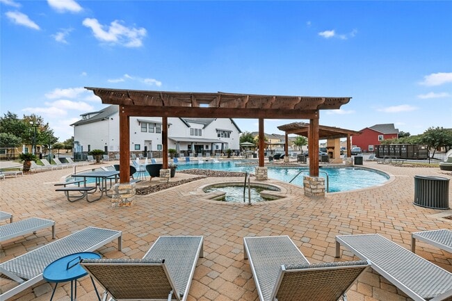 Photo - 13106 Englemann Dr