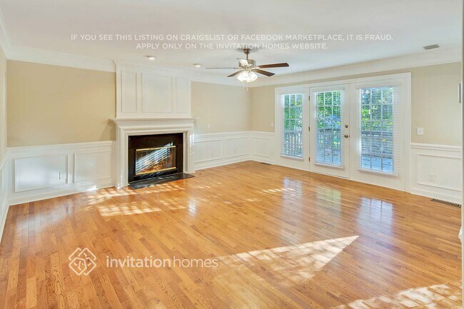 Photo - 8807 Doe Path Ln