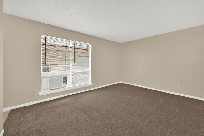 Photo - Make this charming studio your new home Unit 21