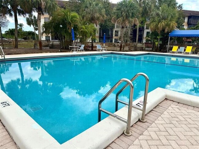 Photo - 5530 NW 44th St