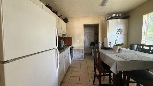 Photo - 134 Jennings Ave Unit 134