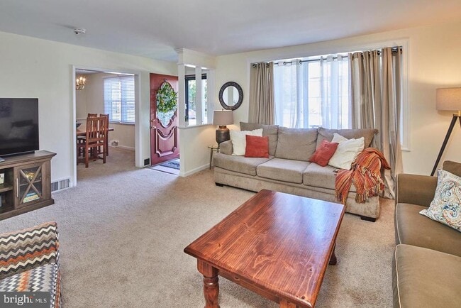 214 Potomac Rd