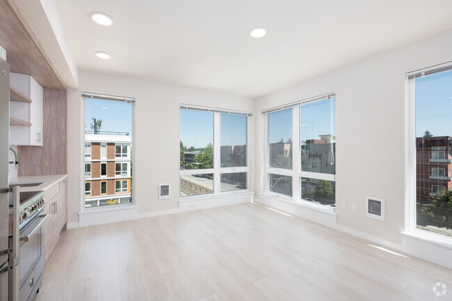 1BD, 1BA - 519-686SF - Encore