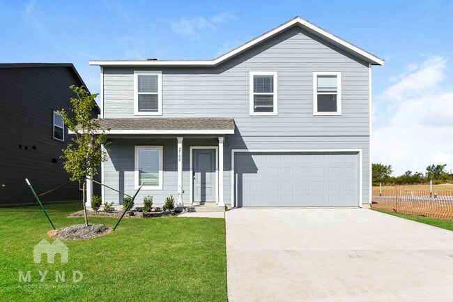 Building Photo - 2700 Mistwood Dr