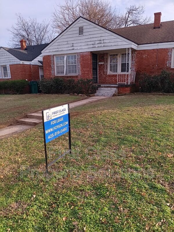 Photo - 2200 Hardin Dr