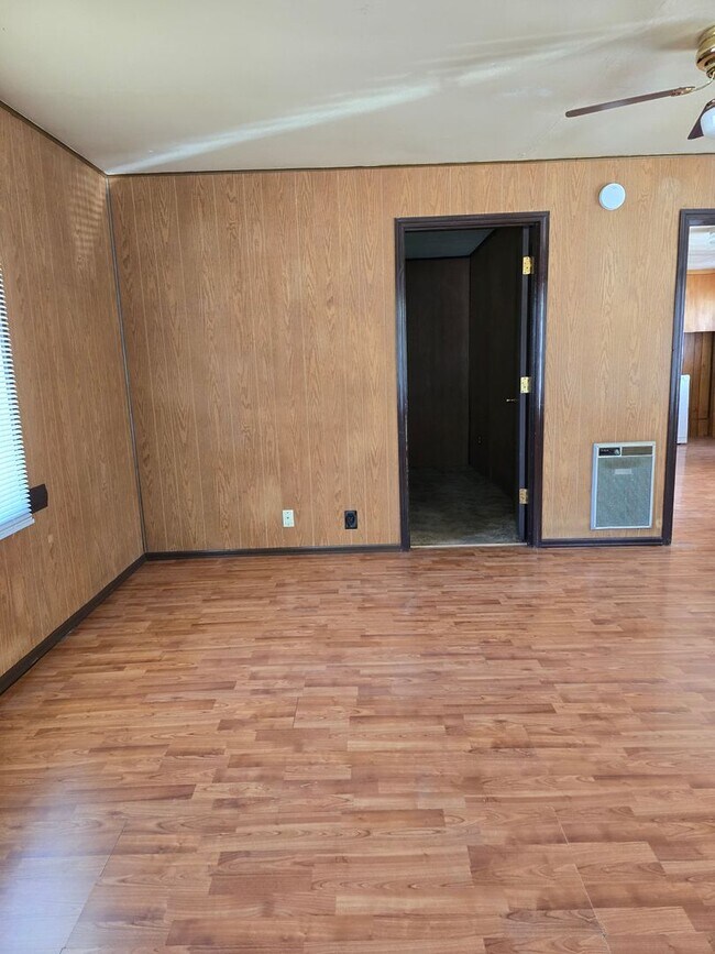 Photo - Cute 2 bedroom 1 bath