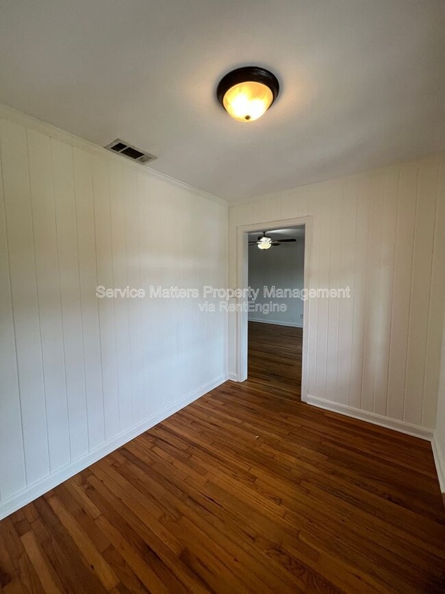 Photo - 3543 Bayou Blvd
