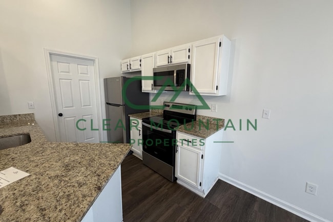 Photo - MOVE-IN SPECIAL! FREE RENT!