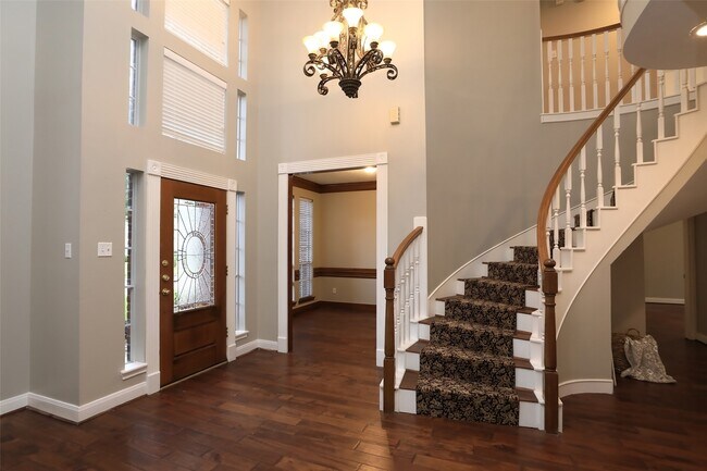 Photo - 7906 Tizerton Ct