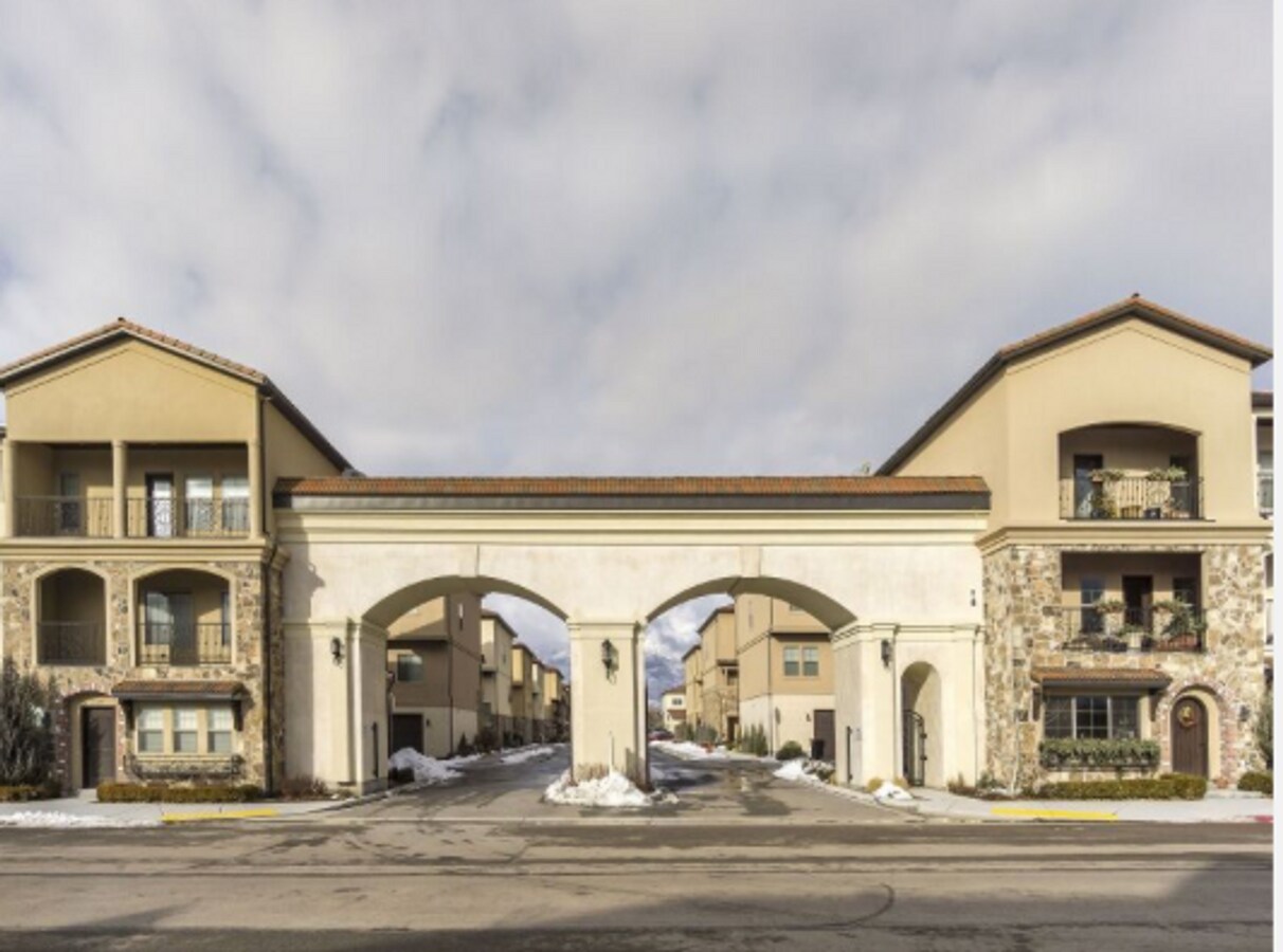 Highland townhouse for rent! Townhome en Alquiler en Highland UT