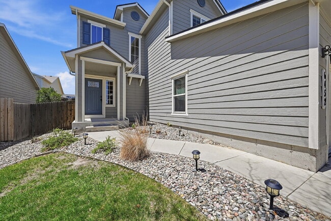 Photo - $2,640.95 with $300 off the first month's rent, 4 Beds - 3.5 Bath, Single Family Home in Colorado...