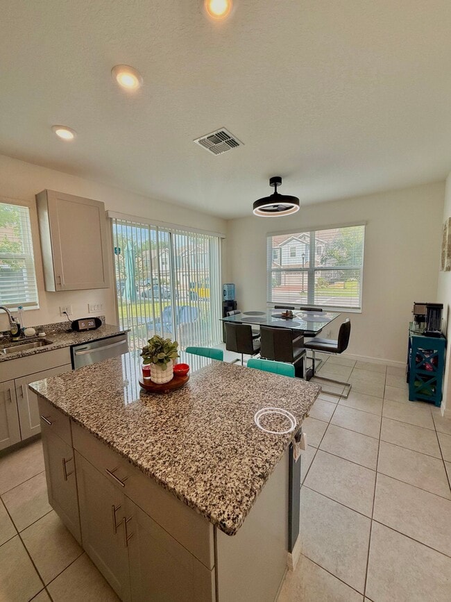 Photo - 34225 Rogallo Ln