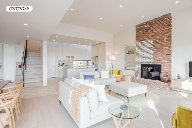 Photo - 46 Cleveland Dr