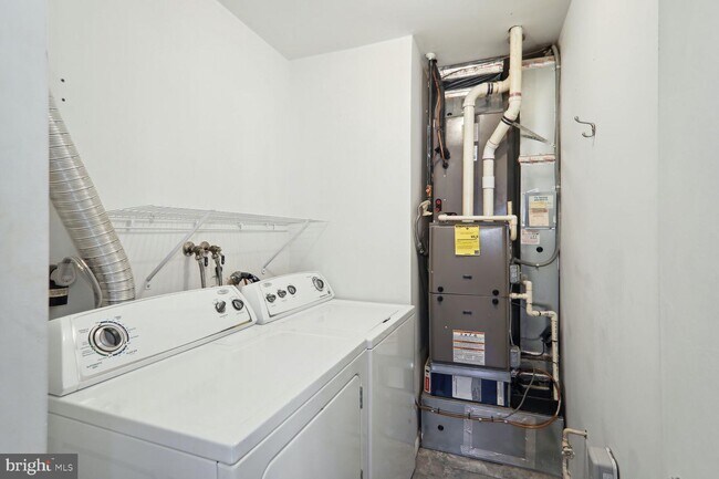 Photo - 115 Beechnut Ct