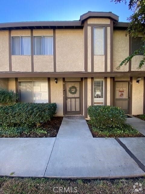 Building Photo - 15218 Shadybend Dr Rental